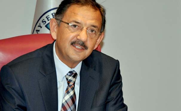 ÇEVRE VE ŞEHİRCİLİK BAKANI MEHMET ÖZHASEKİ