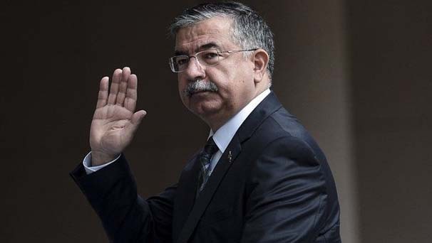MİLLİ EĞİTİM BAKANI İSMET YILMAZ